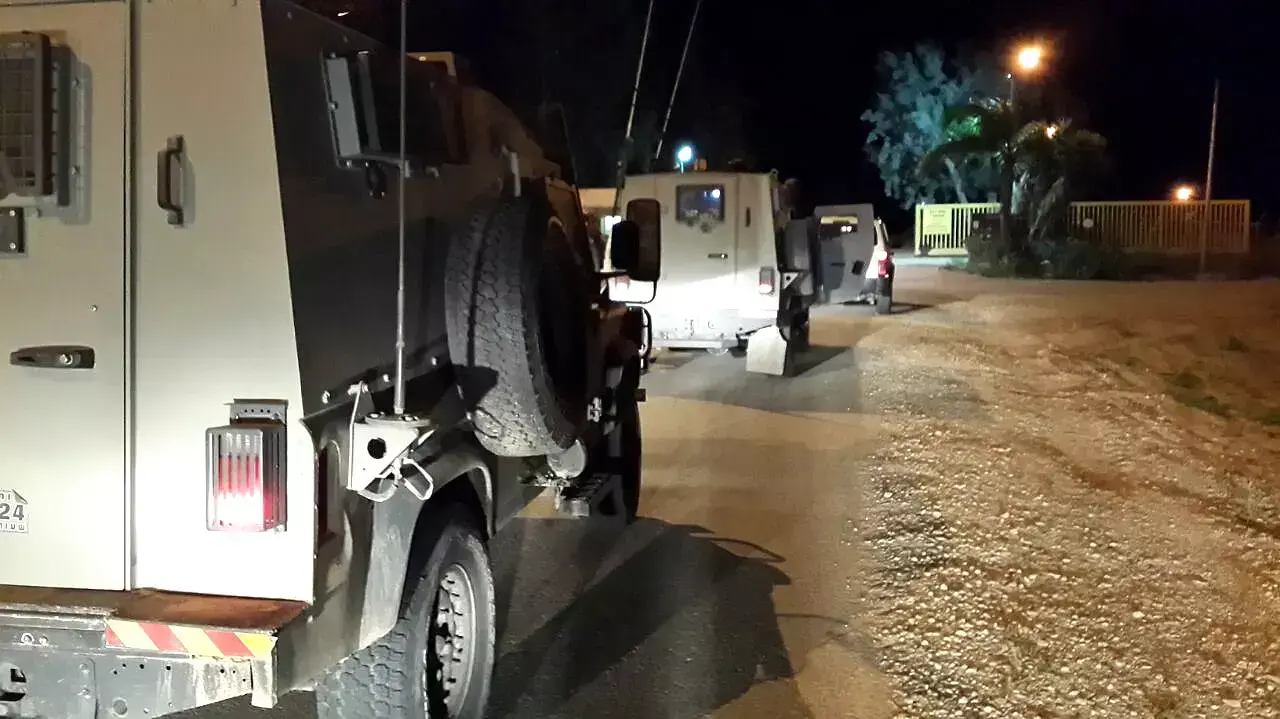 סריקות אחרי נפילת רקטה במועצה האזורית שער הנגב, 23 באפריל 2015 סריקות אחרי נפילת רקטה במועצה האזורית שער הנגב, 23 באפריל 2015