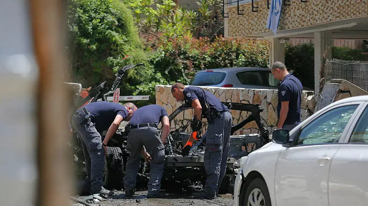 פיצוץ רכב ברחוב הפלמ"ח בגבעתיים, אפריל 2015 פיצוץ רכב ברחוב הפלמ"ח בגבעתיים, אפריל 2015