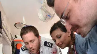 בית חולים לדובים" בפקולטה לרפואה של בר-אילן בצפת בית חולים לדובים" בפקולטה לרפואה של בר-אילן בצפת