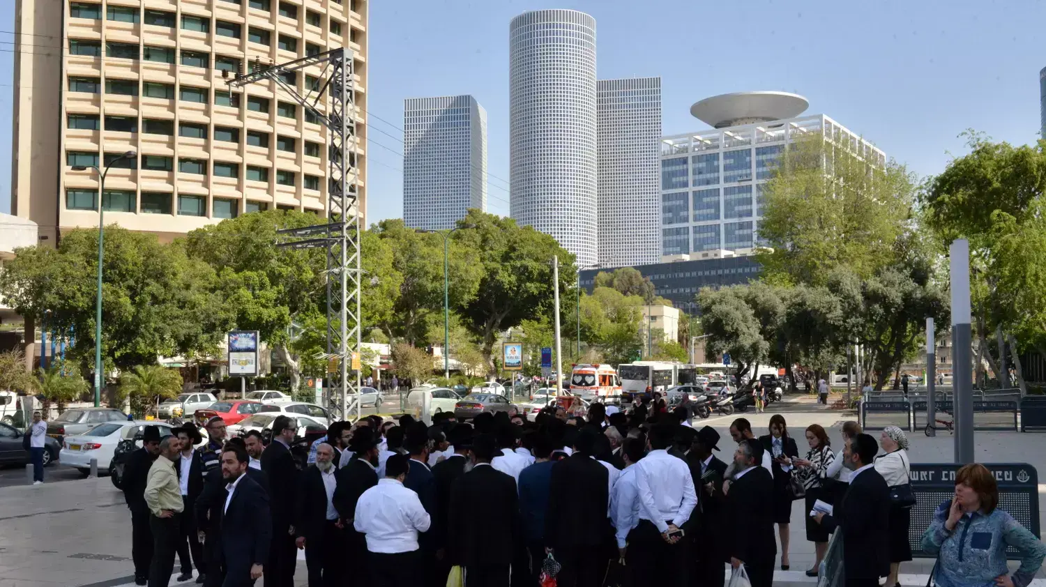 הרב יאשיהו פינטו בדיון לטיעונים לעונש. אפריל 2015 הרב יאשיהו פינטו בדיון לטיעונים לעונש. אפריל 2015