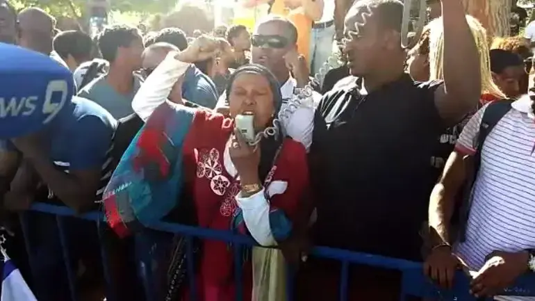 הפגנת אתיופים נגד אלימות משטרה, אפריל 2015 הפגנת אתיופים נגד אלימות משטרה, אפריל 2015