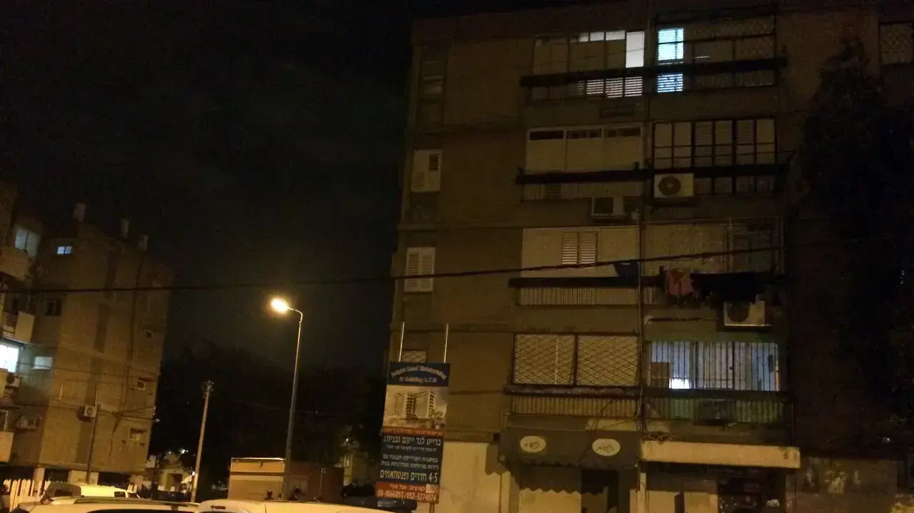 זירת רצח באשדוד: אישה בת 37 נמצאה ללא רוח חיים, פברואר 2015 זירת רצח באשדוד: אישה בת 37 נמצאה ללא רוח חיים, פברואר 2015