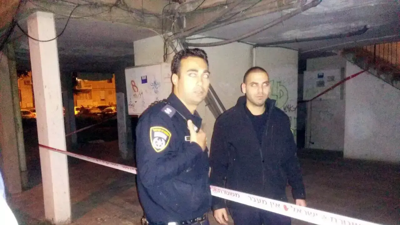 זירת רצח באשדוד: אישה בת 37 נמצאה ללא רוח חיים, פברואר 2015 זירת רצח באשדוד: אישה בת 37 נמצאה ללא רוח חיים, פברואר 2015