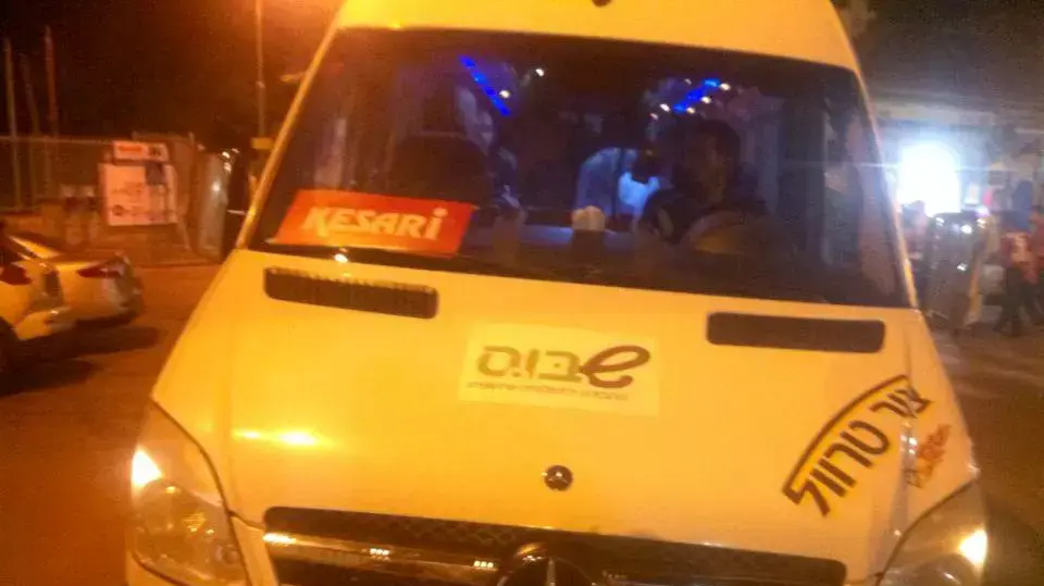שבוס, שירות אוטובוסים פרטי שפועל בירושלים במהלך השבת