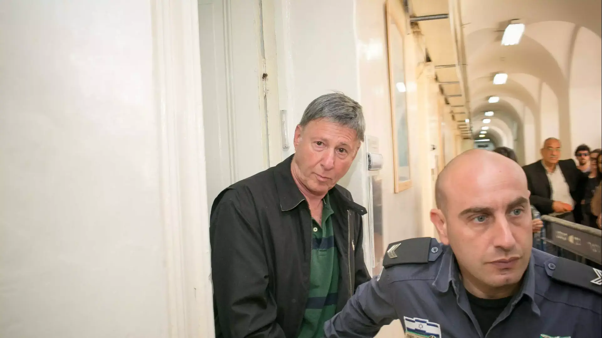הארכת מעצר לשי ברס, לשעבר מנכ"ל נתיבי ישראל, ירושלים מאי 2015 הארכת מעצר לשי ברס, לשעבר מנכ"ל נתיבי ישראל, ירושלים מאי 2015