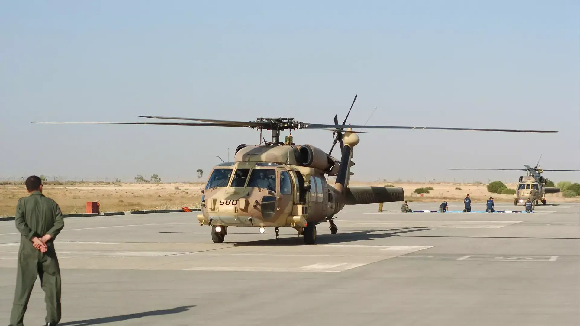 מסוק צה"לי מדגם בלאק הוק, ינשוף בבסיס חיל האוויר חצרים. אפריל 2015