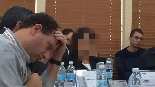 עורכת הדין החשודה במעורבות בפרשת רונאל פישר עורכת הדין החשודה במעורבות בפרשת רונאל פישר