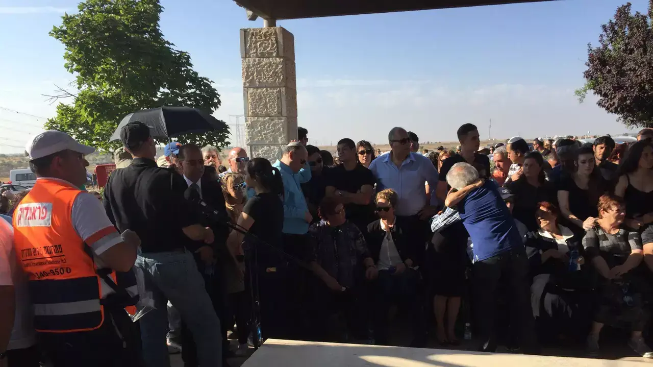 הלווייתו של אור אסרף בלהבים, מאי 2015