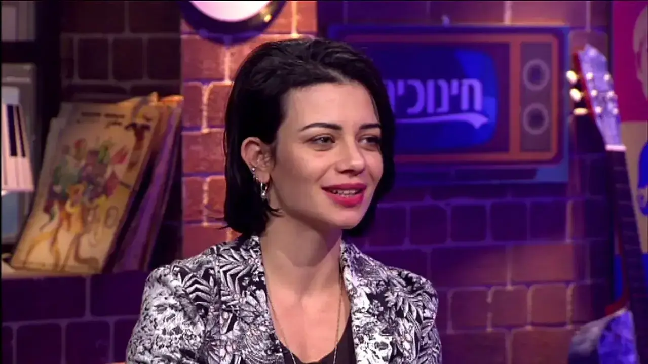 חיות במה, נינט חיות במה, נינט