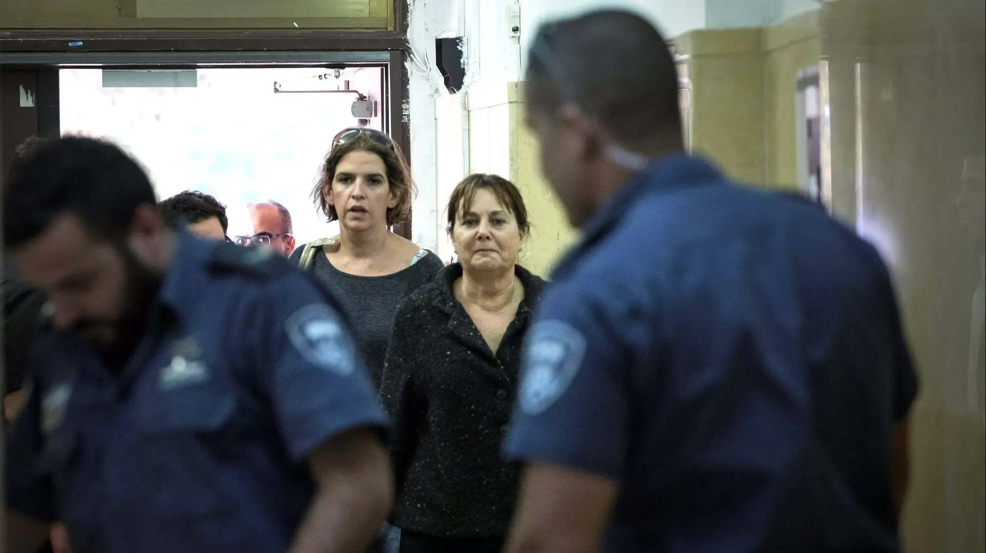 עורכת הדין, רות דוד, מגיעה להארכת מעצר בבית משפט השלום בירושלים, מאי 2015