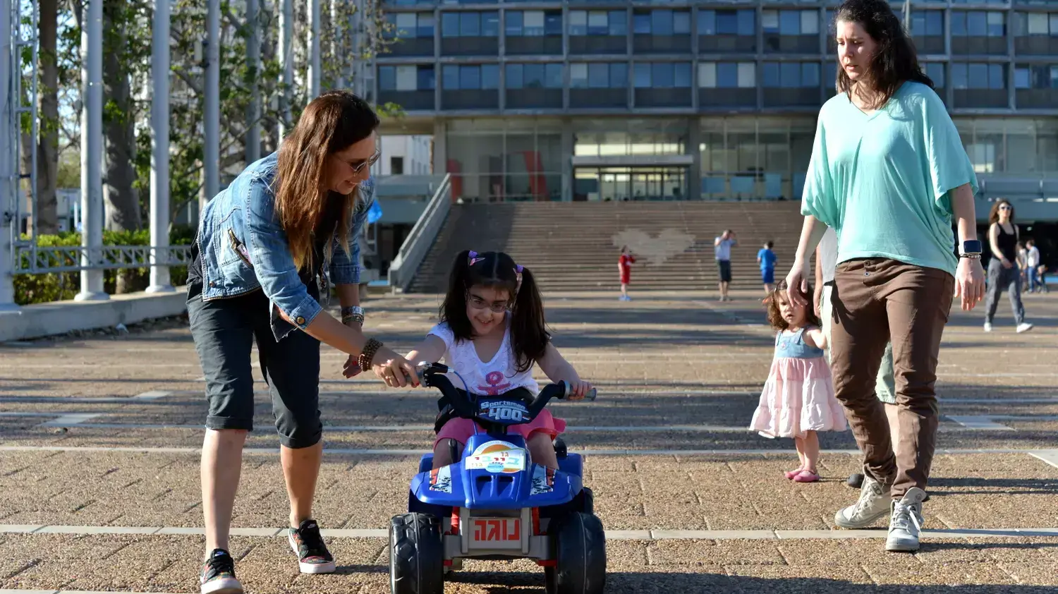 פרוייקט גו בייבי גו פרוייקט גו בייבי גו