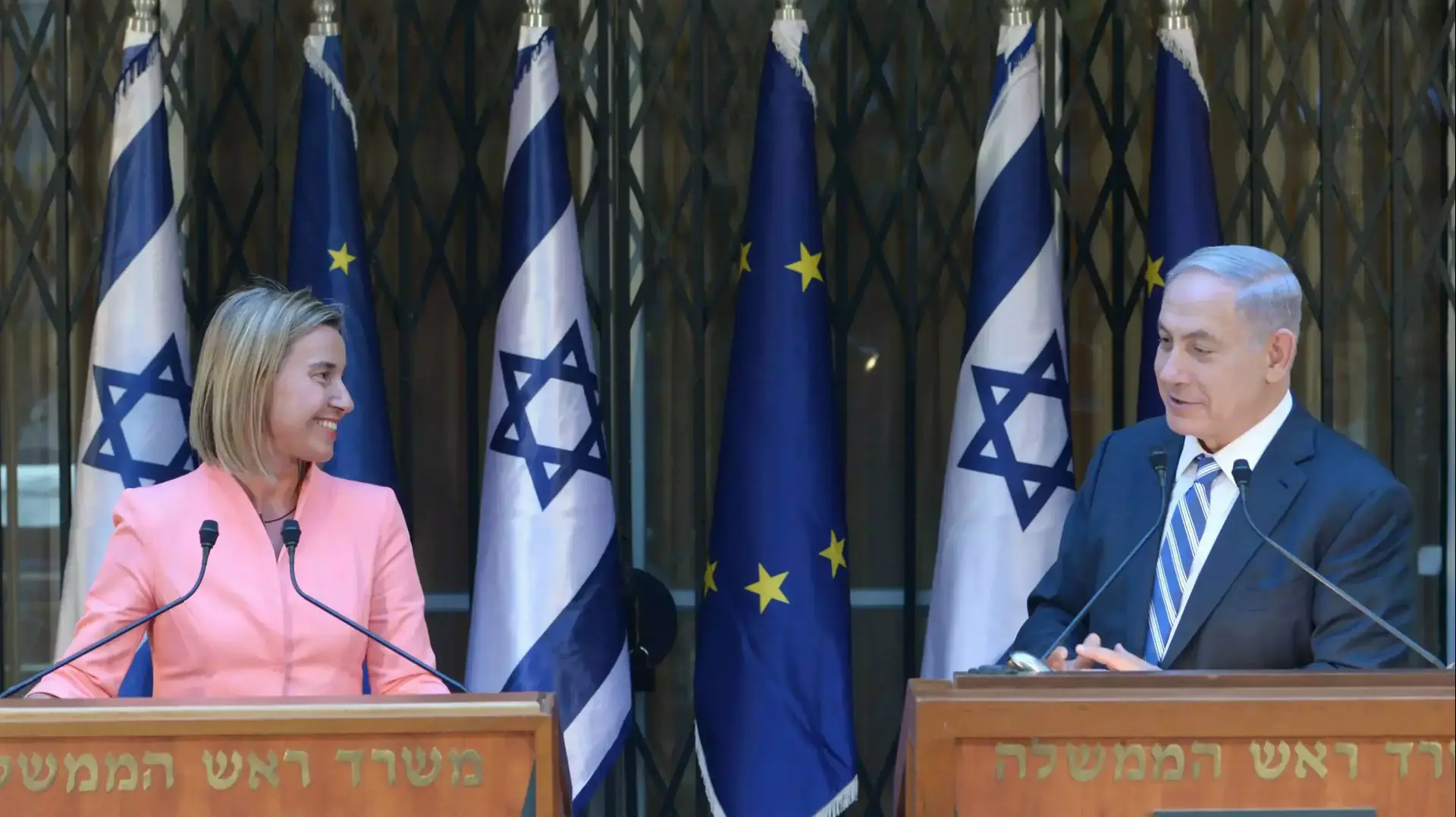 ראש הממשלה בנימין נתניהו עם שרת החוץ של האיחוד האירופי פדריקה מוגריני בירושלים, 20 במאי 2015