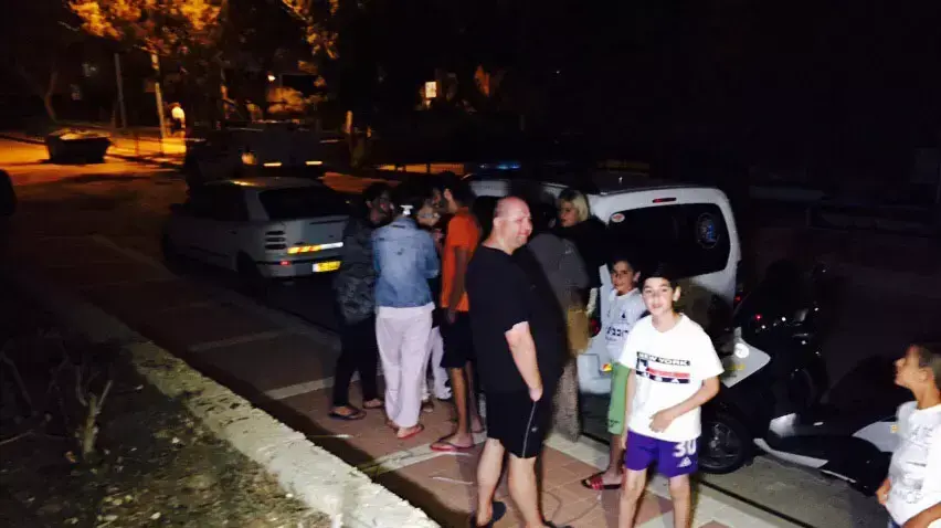 חשד: אבא הרג את בנו החולה - והתאבד יחד עם אשתו בערד, 23 במאי 2015 חשד: אבא הרג את בנו החולה - והתאבד יחד עם אשתו בערד, 23 במאי 2015