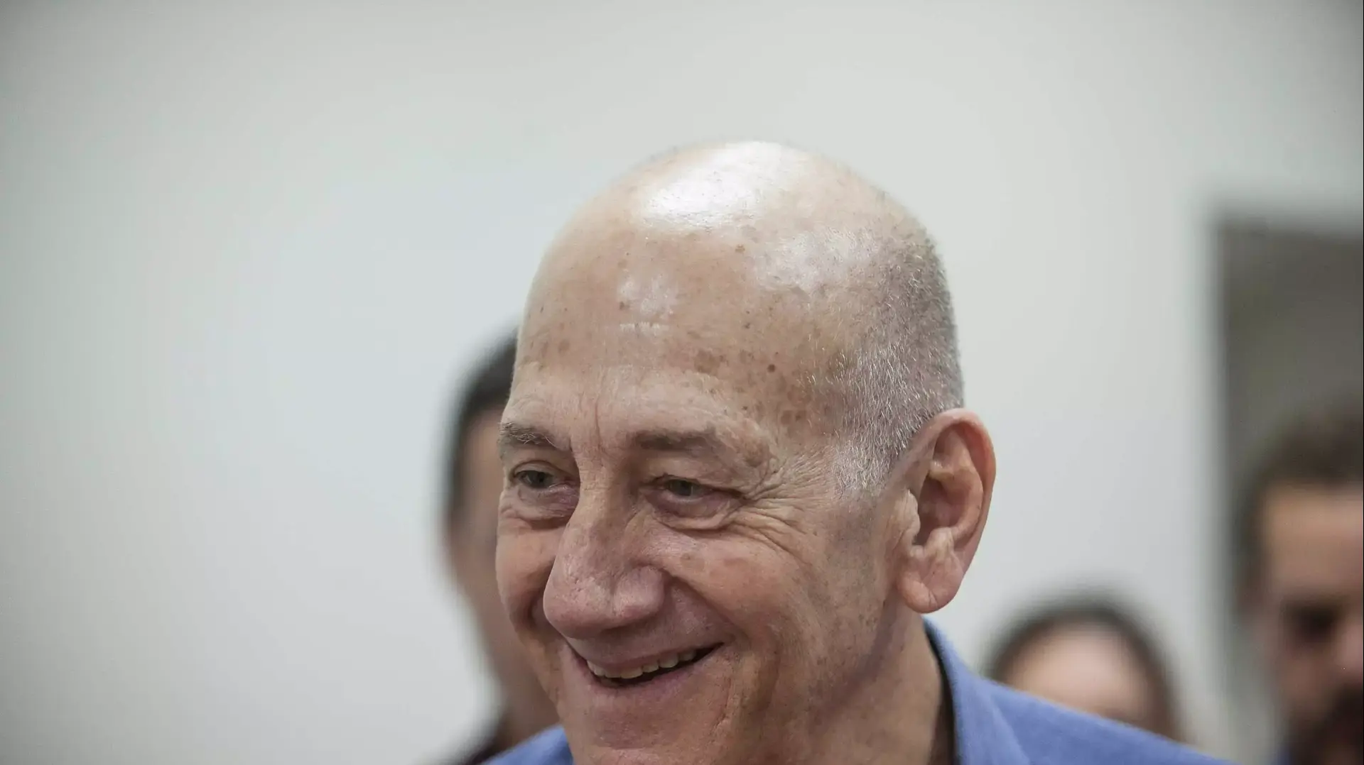 אהוד אולמרט בבית המשפט המחוזי בירושלים, מאי 2015 אהוד אולמרט בבית המשפט המחוזי בירושלים, מאי 2015