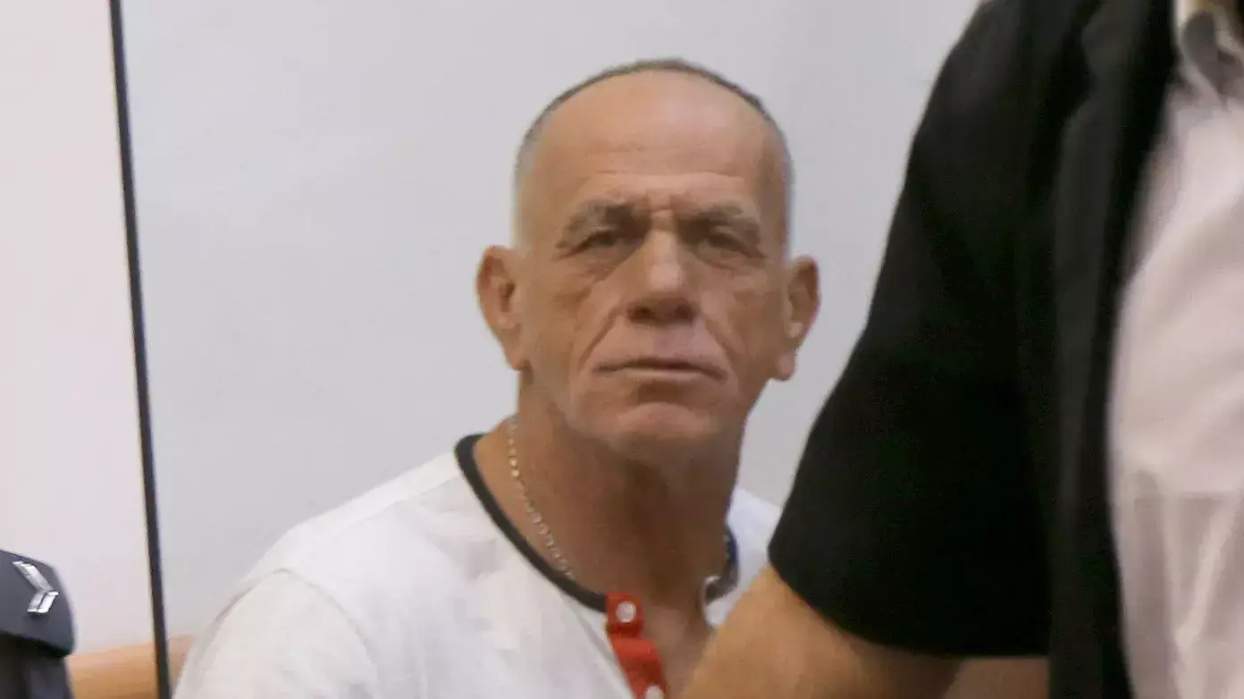 העבריין ניסים אלפרון בבית המשפט העבריין ניסים אלפרון בבית המשפט