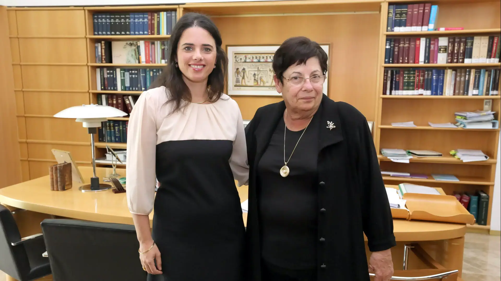 מפגש ראשון של נשיאת בית המשפט העליון, השופטת מרים נאור, עם שרת המשפטים, הגברת איילת שקד, מאי 2015