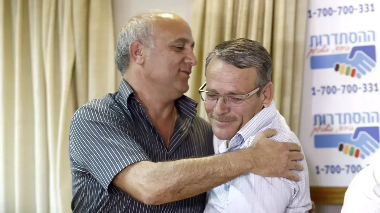 ארמונד לנקרי ואבנר בן סניור, מאי 2015