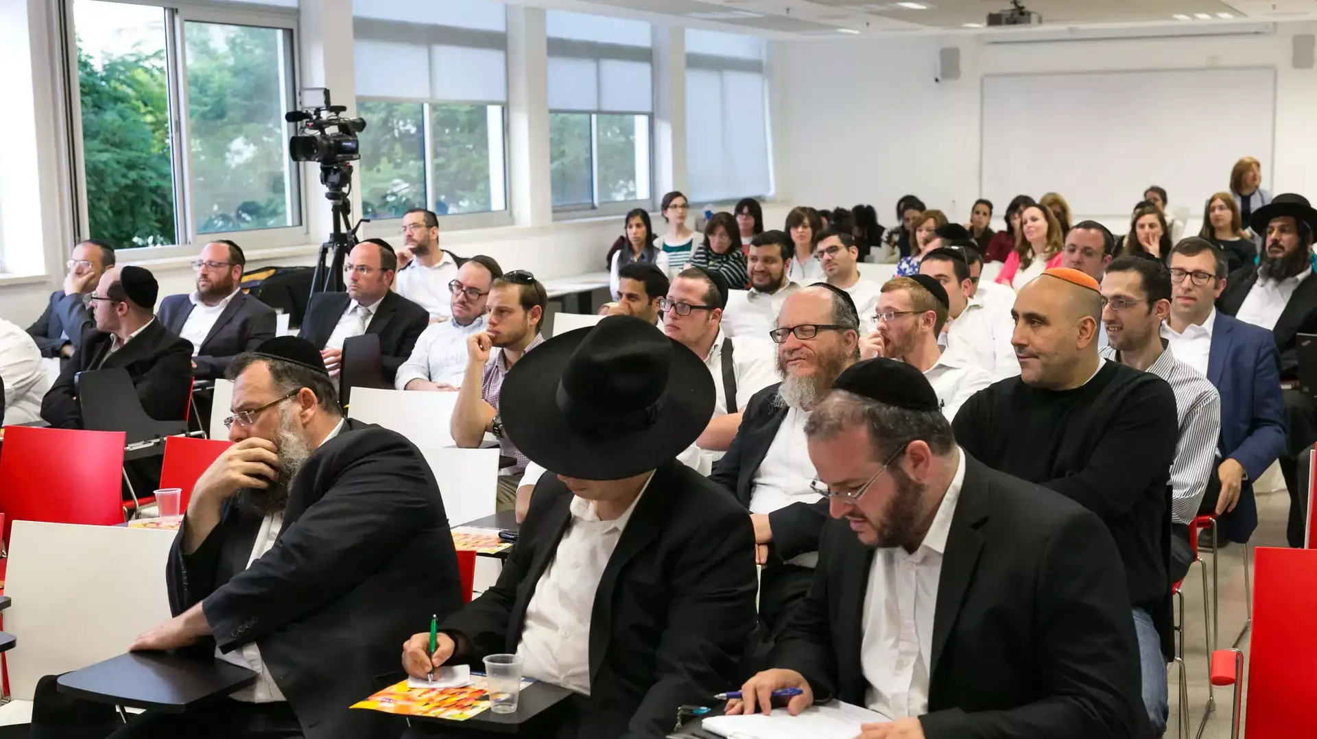 כנס השידוכים, אגודה אחת, מאי 2015