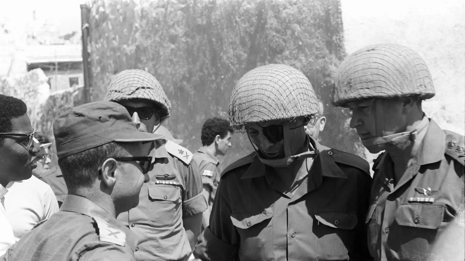 מלחמת ששת הימים, ירושלים, יצחק רבין, משה דיין, עוזי נרקיס ורחבעם זאבי, 05.06.67 מלחמת ששת הימים, ירושלים, יצחק רבין, משה דיין, עוזי נרקיס ורחבעם זאבי, 05.06.67