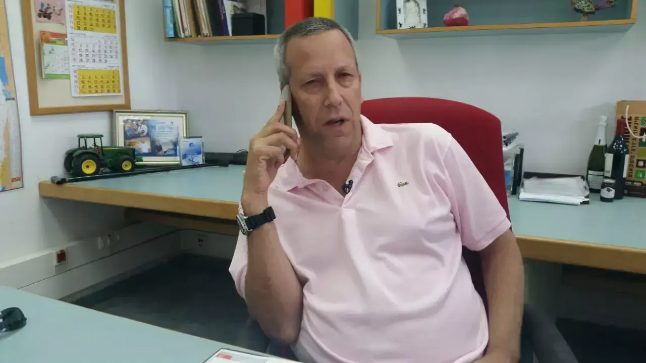 גדי ירקוני שנפצע מנפילת פצמ"ר בצוק איתן נבחר לראשות מועצת אשכול