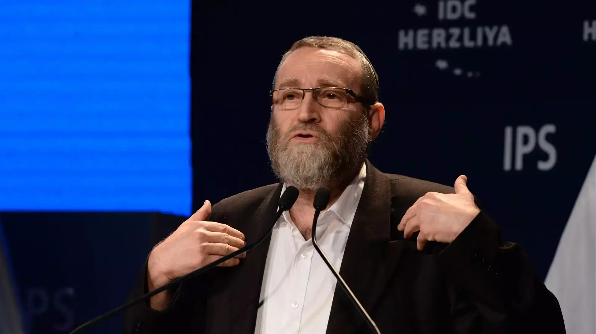 ח"כ משה גפני, כנס הרצליה, יוני 2015 ח"כ משה גפני, כנס הרצליה, יוני 2015