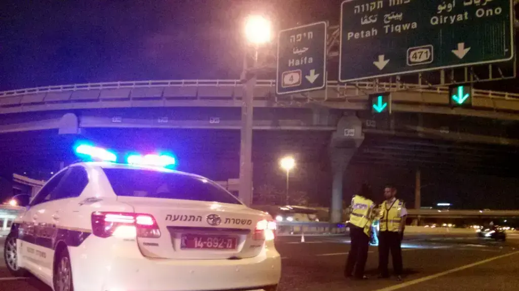 נער בן 16 נהרג מפגיעת רכב במחלף בר אילן ברמת גן, 13 ביוני 2015 נער בן 16 נהרג מפגיעת רכב במחלף בר אילן ברמת גן, 13 ביוני 2015