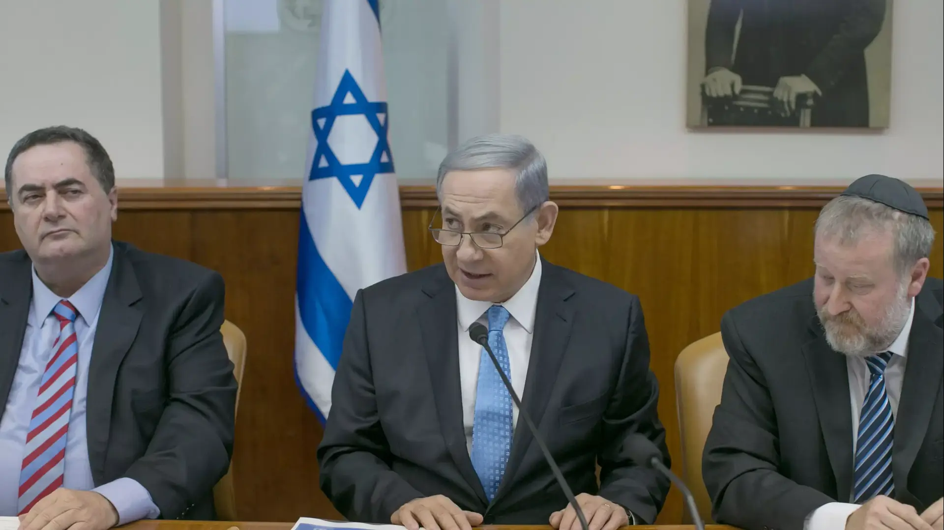 רוה"מ בנימין נתניהו בישיבת הממשלה רוה"מ בנימין נתניהו בישיבת הממשלה