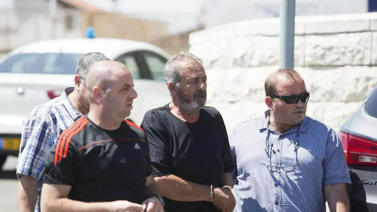 נסים רעאני חשוד ברצח בן זוגתו רחל אמזלג במושב רחוב שליד עמק בית שאן 16 יוני 2015 נסים רעאני חשוד ברצח בן זוגתו רחל אמזלג במושב רחוב שליד עמק בית שאן 16 יוני 2015