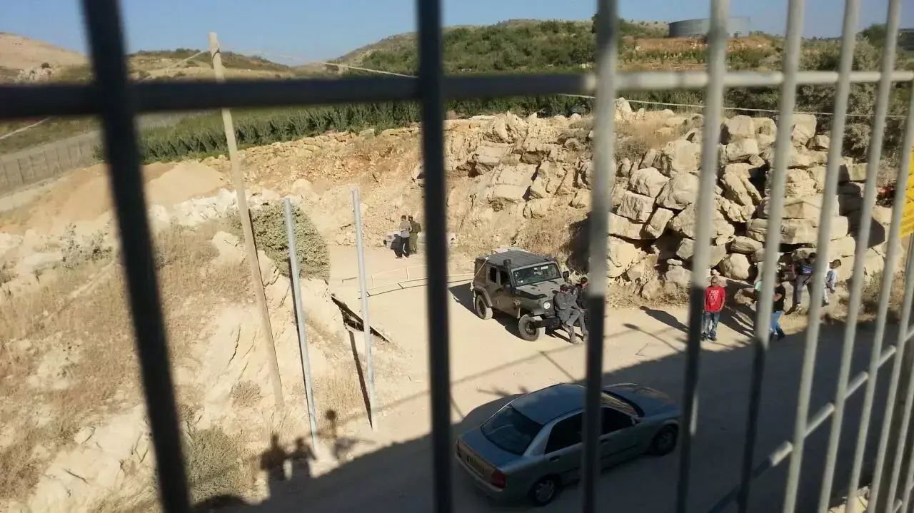 דרוזים מגיעים לגבעת הצעקות להפגין נגד מצב אחיהם בסוריה, יוני 2015 דרוזים מגיעים לגבעת הצעקות להפגין נגד מצב אחיהם בסוריה, יוני 2015