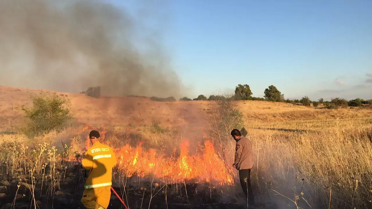 שריפה שפר בהר אושר שמצפון לכינרת, 20 ביוני 2015 שריפה שפר בהר אושר שמצפון לכינרת, 20 ביוני 2015