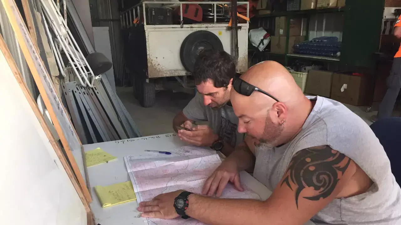 אנשי יחידת חילוץ הר הנגב של המחוז הדרומי במשטרה אנשי יחידת חילוץ הר הנגב של המחוז הדרומי במשטרה