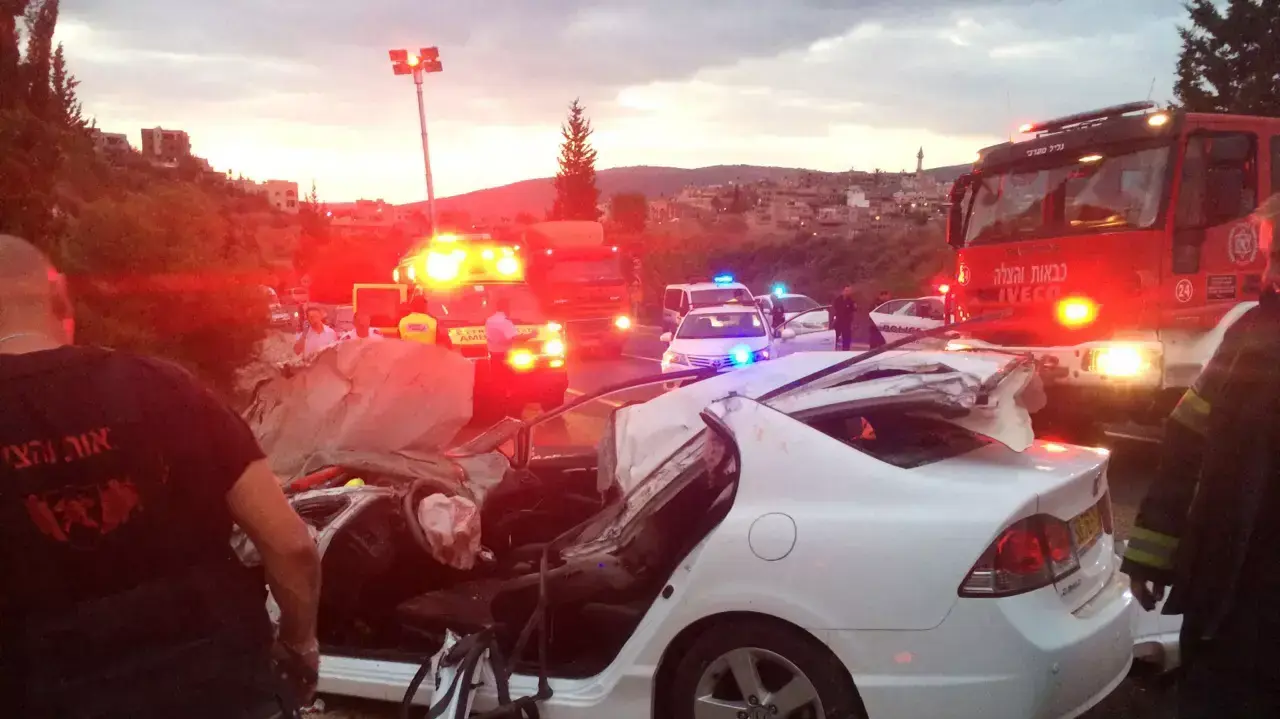תאונת דרכים בכניסה לנחף 21 יוני 2015