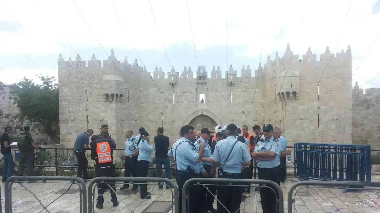 פיגןע דקירה בשער שכם, ירושלים, יוני 2015 פיגןע דקירה בשער שכם, ירושלים, יוני 2015