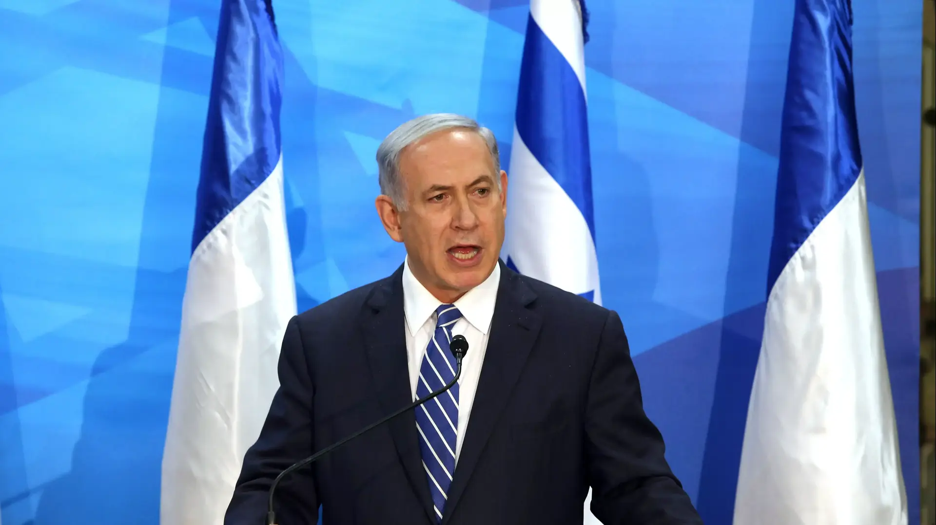 ראש הממשלה, בנימין נתניהו, נפגש עם שר החוץ הצרפתי, לורן פביוס, יוני 2015