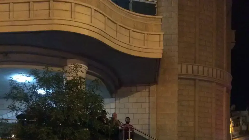 הפגנת תמיכה בתקיפת האמבולנס הצבאי בכיכר אל אטרש במג'דל שמס, 22 ביוני 2015 הפגנת תמיכה בתקיפת האמבולנס הצבאי בכיכר אל אטרש במג'דל שמס, 22 ביוני 2015