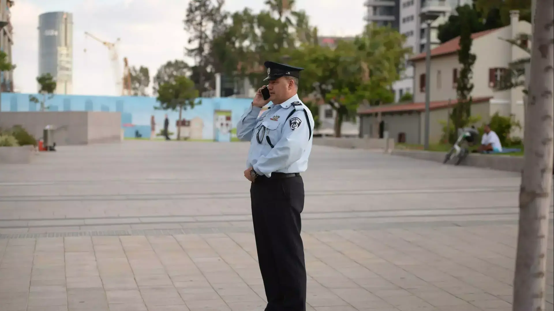 ניצב בנצי סאו, מפקד מחוז תל אביב, יוני 2015 ניצב בנצי סאו, מפקד מחוז תל אביב, יוני 2015