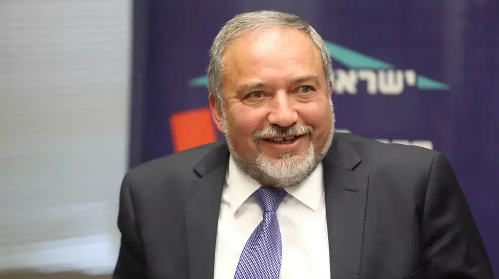 ליברמן מחליט להצביע נגד העברת הסמכויות לשר הכלכלה ולנתניהו  אין רוב להעברת מתווה הגז