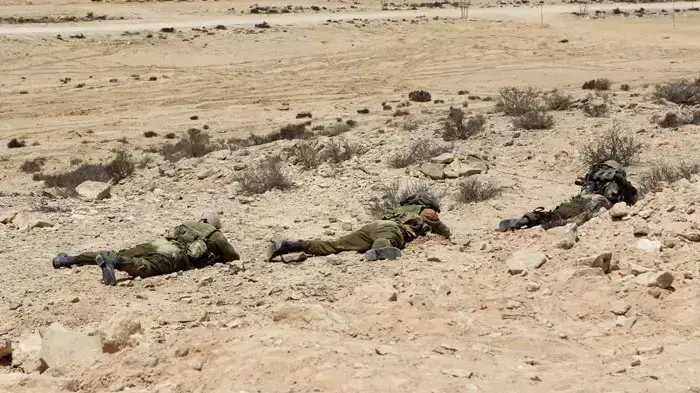 סיור בבסיס רמון תצוגת תכלית וחשיפה של אמצעי אמלח סודיים של צהל, יולי 2011