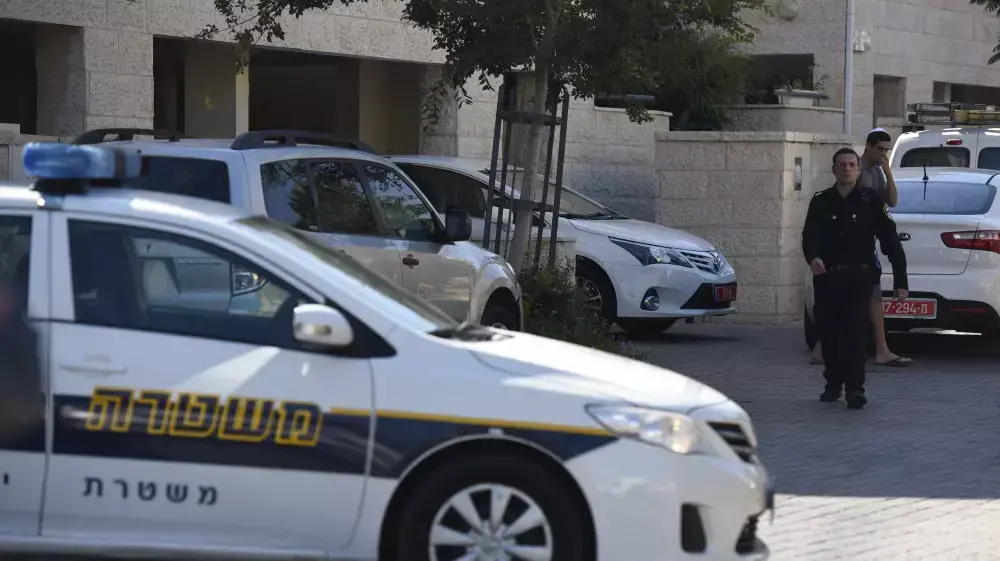 מחוץ לביתו של תת ניצב אפרים ברכה, מודיעין מחוץ לביתו של תת ניצב אפרים ברכה, מודיעין