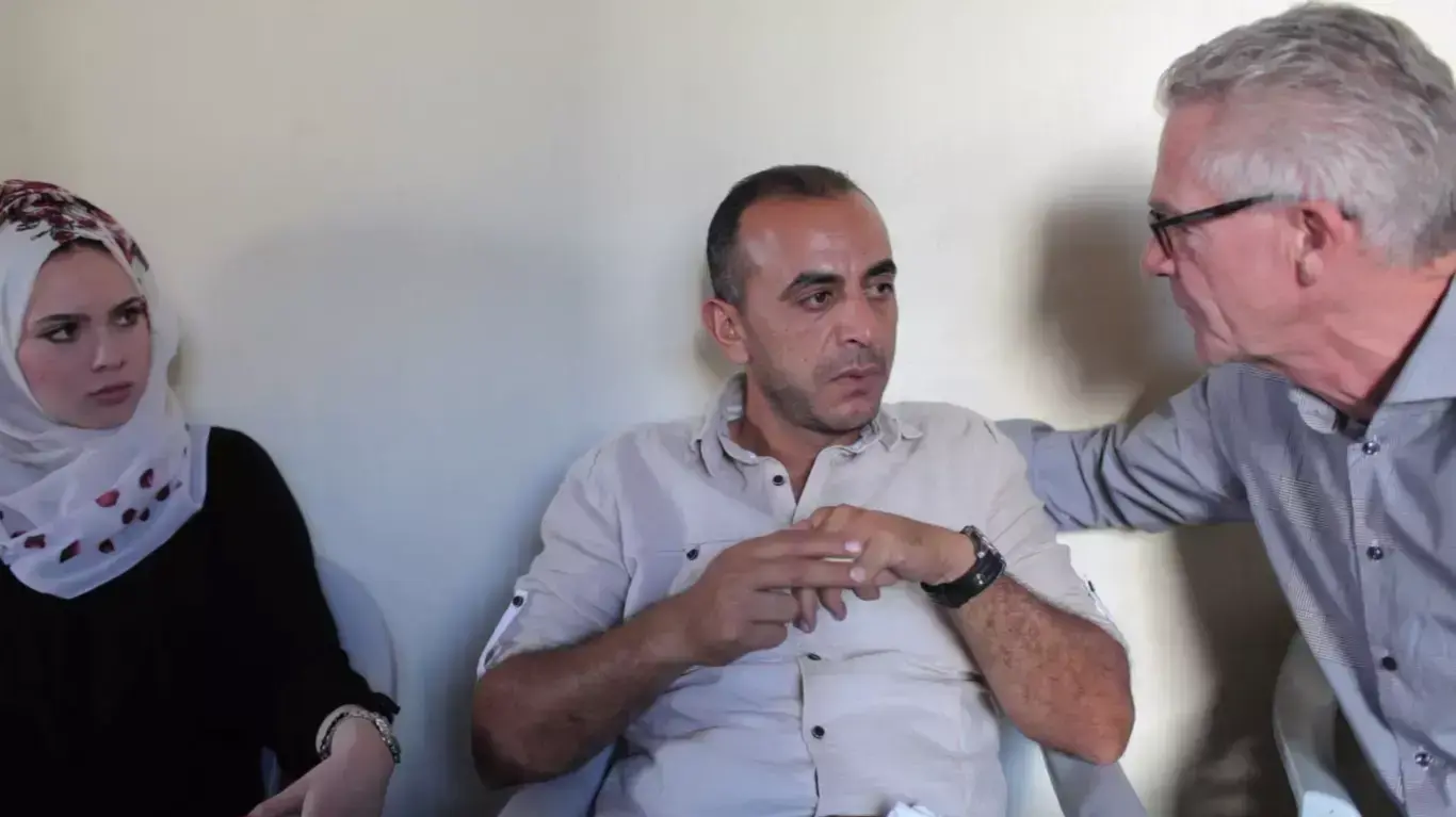 מתוך הסרט "רעד בעזה" של הבמאי חירט ואן קסטרן מתוך הסרט "רעד בעזה" של הבמאי חירט ואן קסטרן