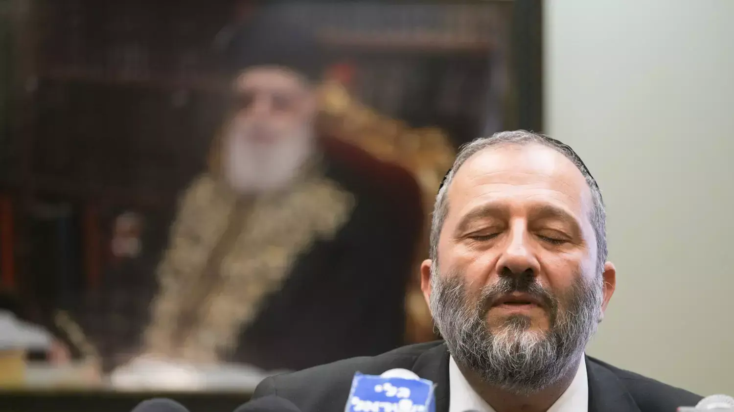 השר אריה דרעי, ישיבת סיעת ש"ס, 13 ביולי 2015 השר אריה דרעי, ישיבת סיעת ש"ס, 13 ביולי 2015