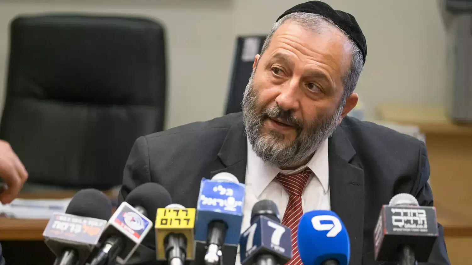 השר אריה דרעי, ישיבת סיעת ש"ס, 13 ביולי 2015
