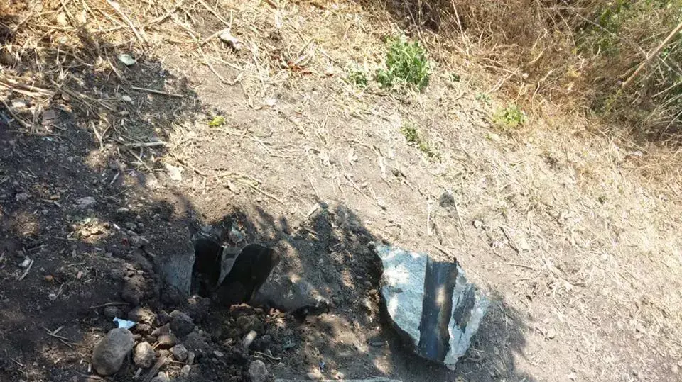 אלמונים השחיתו אנדרטה לזכר לוחם גולני אורן נוח שנפל בצוק איתן, יולי 2015 אלמונים השחיתו אנדרטה לזכר לוחם גולני אורן נוח שנפל בצוק איתן, יולי 2015
