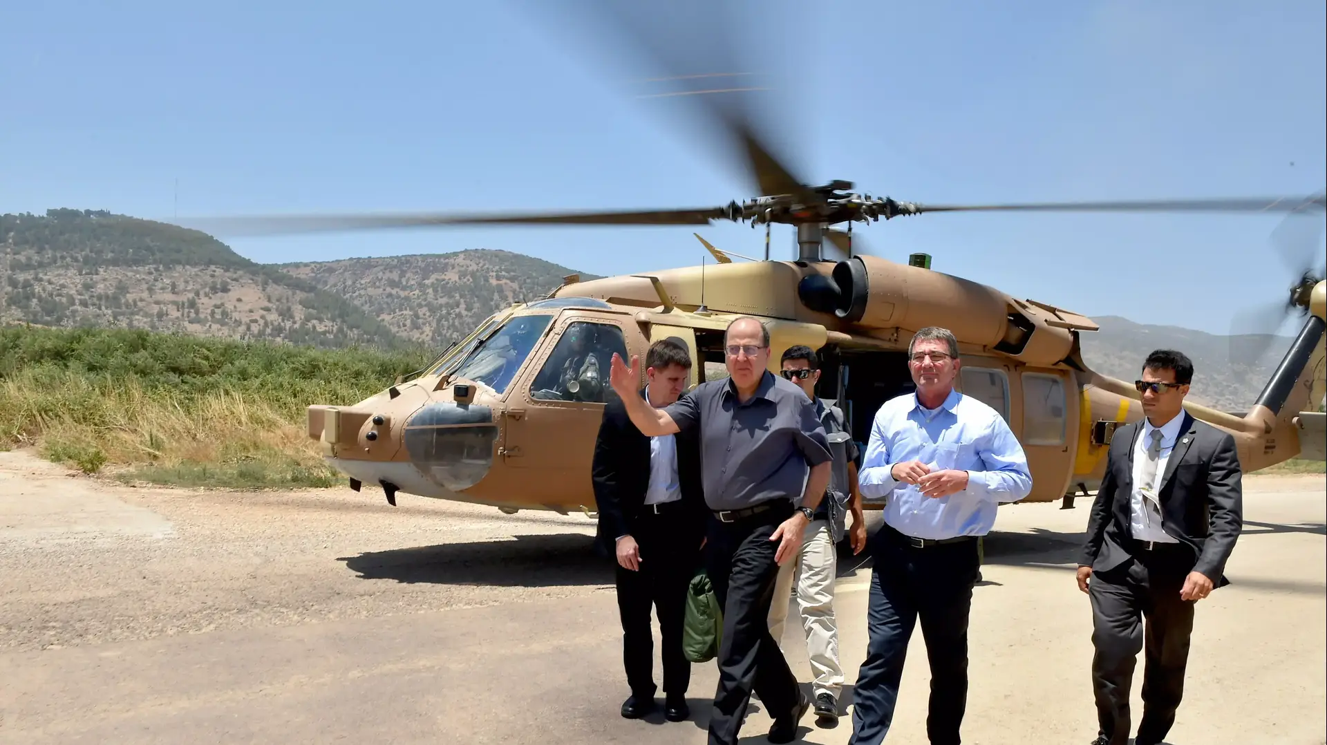 שר החוץ משה יעלון ושר ההגנה האמריקני אשטון קרטר, 20 ביולי 2015 שר החוץ משה יעלון ושר ההגנה האמריקני אשטון קרטר, 20 ביולי 2015