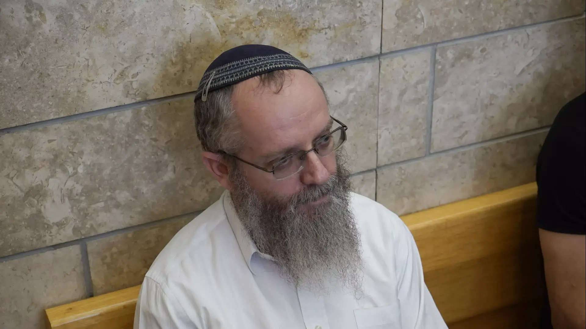 הארכת מעצר לרב עזרא שיינברג, בימ"ש השלום נצרת, 21 ביולי 2015