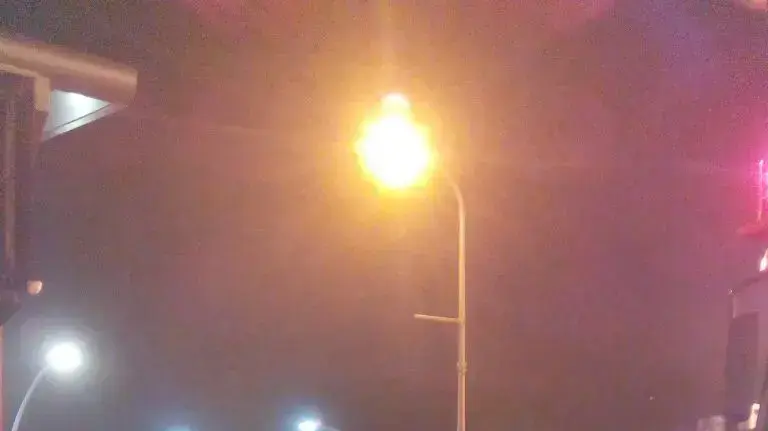 שריפה בהאנגר 24 במסעדת מול ים, נמל תל אביב. יולי 2015 שריפה בהאנגר 24 במסעדת מול ים, נמל תל אביב. יולי 2015