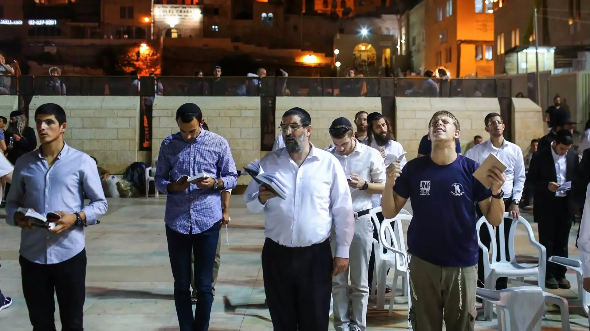 ערב תשעה באב בכותל יולי 2015 ערב תשעה באב בכותל יולי 2015