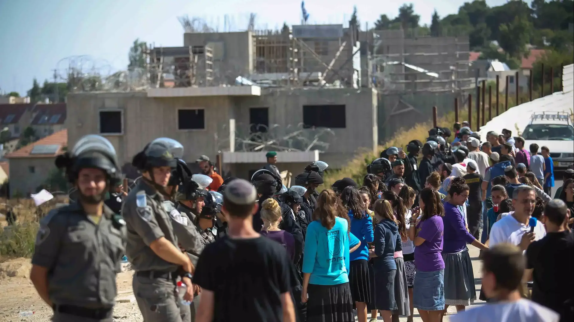 בתי דריינוף בבית אל, 28 ביולי 2015 בתי דריינוף בבית אל, 28 ביולי 2015