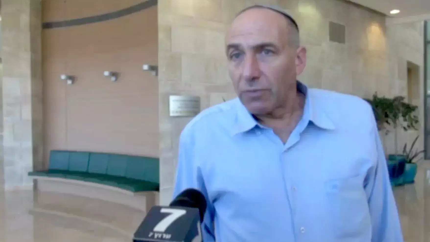 ח"כ יוגב: "צריך להרים כף של טרקטור D-9 על בג"ץ"