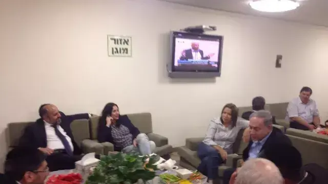 פוסטים שהעלתה השרה מירי רגב בפייסבוק, ליל 29 ביולי 2015 פוסטים שהעלתה השרה מירי רגב בפייסבוק, ליל 29 ביולי 2015